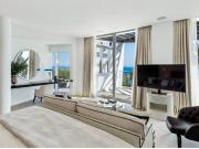 UNIQUE, SOPHISTICATED MODERN LUXURY VILLA WITH DESIGNER...