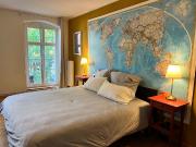 Unique, spacious, warm flat in bustling Prenzlauer Berg,...