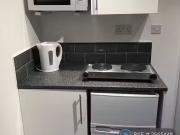 Deal! Studio flat for rent in Basil Grove, Birmingham, B31