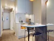 Deal! Studio to rent in Crossharbour Plaza, London E14