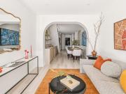 Unique terrace / high end reinvention / laneway position