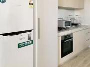 Deal! W2209/105 Batman Street, West Melbourne, VIC 3003