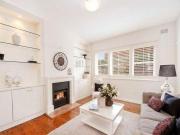 Unit 2/11 Thrupp Street, Neutral Bay