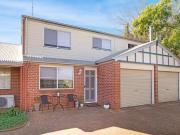 UNIT 3/8 Lindsay Street, East Toowoomba, QLD 4350