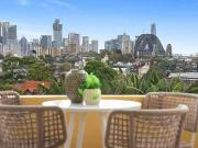 UNIT 4/3 Penshurst Avenue, Kurraba Point, NSW 2089