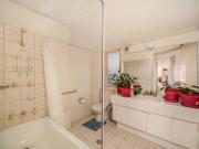 Unit 4 114 Mossman Street