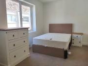 Unit 4, 4 Central Street