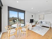 Unit 505/16 Anderson Street, West Melbourne