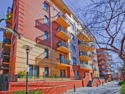 East End 2 bedroom apartment! Great location!