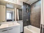 Unit 801 478 King St W, Toronto, ON, M5V 0A8