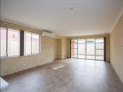 UNIT IN SOUTH BUNBURY