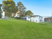 Unlock the potential of this exceptional land!