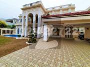 Unning 2 Kanal Luxury Home For Sale In Wapda Town!