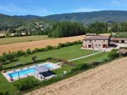 Uno splendido casale completamente restaurato e subito...