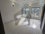 Unoccupied Upper Portion Of 1 Kanal Is Available For...