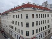 Unsanierte leistbare Wohnung im 3.Stock