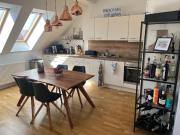 Untermiete | möbliert, DG, Balkon | PBerg | max. bis... Untermiete | möbliert, DG, Balkon | PBerg | max. bis...