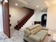 Untuk Di Jual Rumah Teres 2 Tingkat Bandar Laguna Merbok...