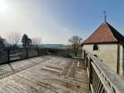 Untypisch große 2,5 Zimmer Wohnung mit großer Terrasse