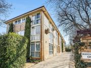 UPDATED 1 BEDROOM APARTMENT IN SOUGHT AFTER SOUTH YARRA...