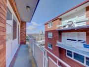 Updated 2 Bedroom apartment in convenient location