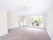 Updated 3 Bedroom Duplex in Prime Labrador Location