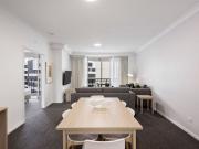 Updated Apartment in Chevron Renaissance