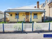 UPDATED COMMERCIAL COTTAGE