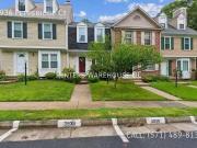 Updated Home on Quiet Cul De Sac with 2 assigned parking... Updated Home on Quiet Cul De Sac with 2 assigned parking...
