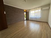 Updated & Modern Unit on Findon Rd