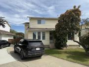 Updated Three Bedroom 1/2 Duplex