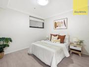 Updated Two Bedroom North Facing Stylish Apartment in...