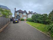 Uphill Road, London, NW7