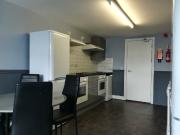 Uplands Crescent, Uplands, Swansea SA2 0EX StudentDigz Ltd