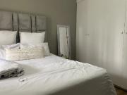 Upmarket executive 2 bedroom