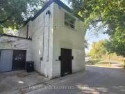 Upper 154 R Galt Avenue, Toronto, ON, M4M 2Z3 house for le.
