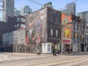 Upper 269 Queen Street W, Toronto, ON, M5V 1Z9...
