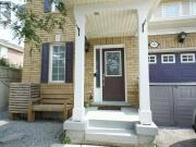 UPPER 657 THOMPSON ROAD S