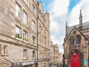 Upper Bow, Old Town, 1 Bedroom Flat