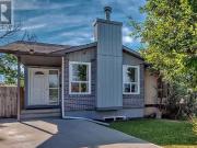Upper Floor Calgary House For Rent Rundle 3 Bed 1 bath ID.