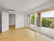 UPPER HILL SIDE ERSTBEZUG 2 Zimmer Wohnung mit...