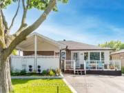 Upper Level 22 Hazelglen Court