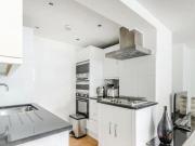 Upper Montagu Street, Marylebone, 3 Bedroom Flat