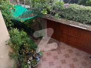 Upper Portion Available For Rent Upper Portion Available For Rent