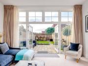 Upper Richmond Road, Barnes, 6 Bedroom Terraced