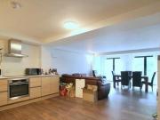Upper Richmond Road, London, 2 Bedroom Flat