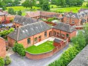 Upper Skilts Court, Gorcott Hill, 4 Bedroom Barn