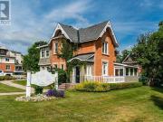 Upper Unit 600 Hugel Avenue, Midland, ON, L4R 1W4...