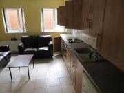 Upstairs Apartment, 1b Carmel Street, Queens Quarter!,...