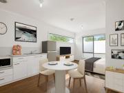 Upstairs room with water & electricity included